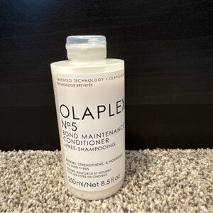 Olaplex No.5 Bond Maintenance In New, sealed condition.